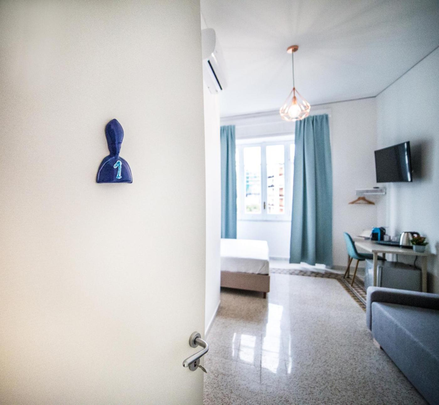 Il Miracolo Di San Gennaro Hotel Napoli Exterior foto