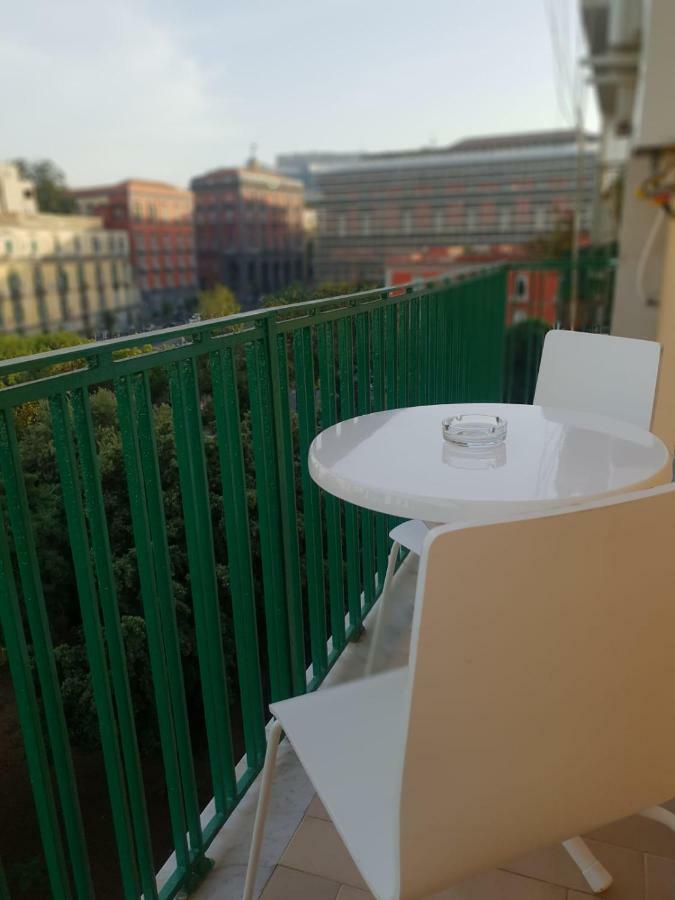 Il Miracolo Di San Gennaro Hotel Napoli Exterior foto