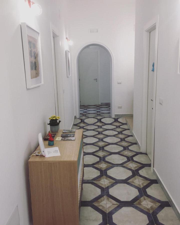 Il Miracolo Di San Gennaro Hotel Napoli Exterior foto